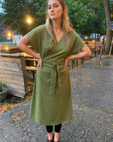 CLASSIC WRAP DRESS